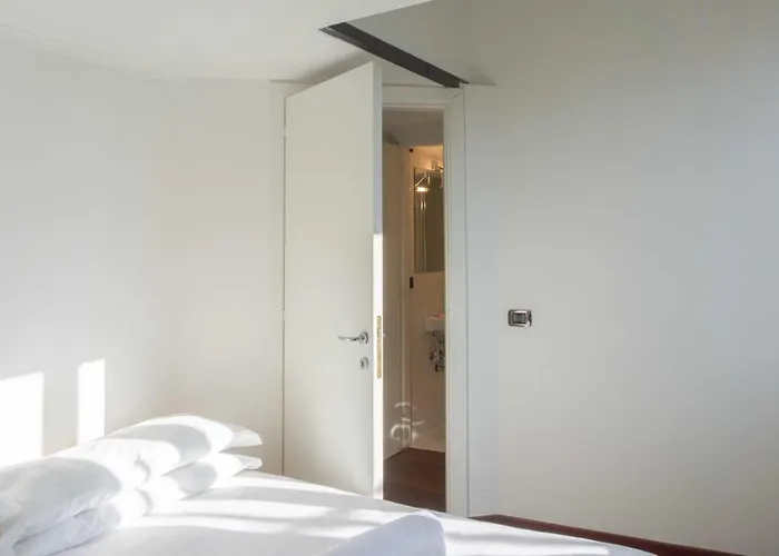 Lusso E Panorama Senza Paragoni, Loft Trastevere * Rom